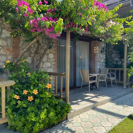 Suna House 招待所 4*