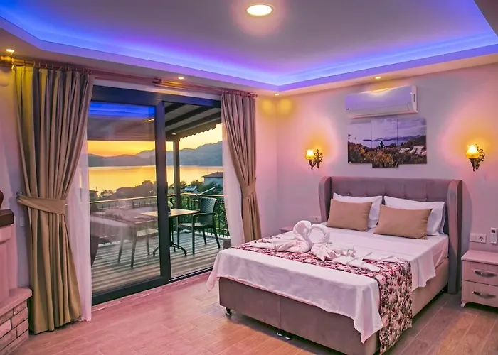 Suna House Pensjonat 4*