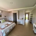 Gasthof Suna House 4*
