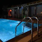 Suna House Guest house