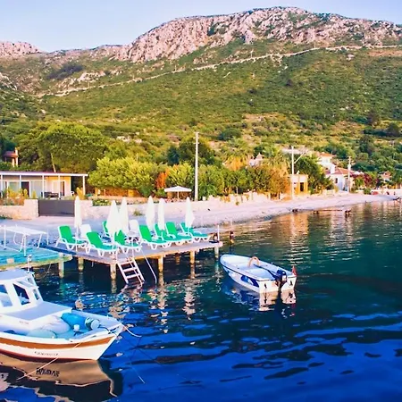 בית הארחה Suna House 4*