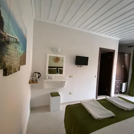 Suna House *